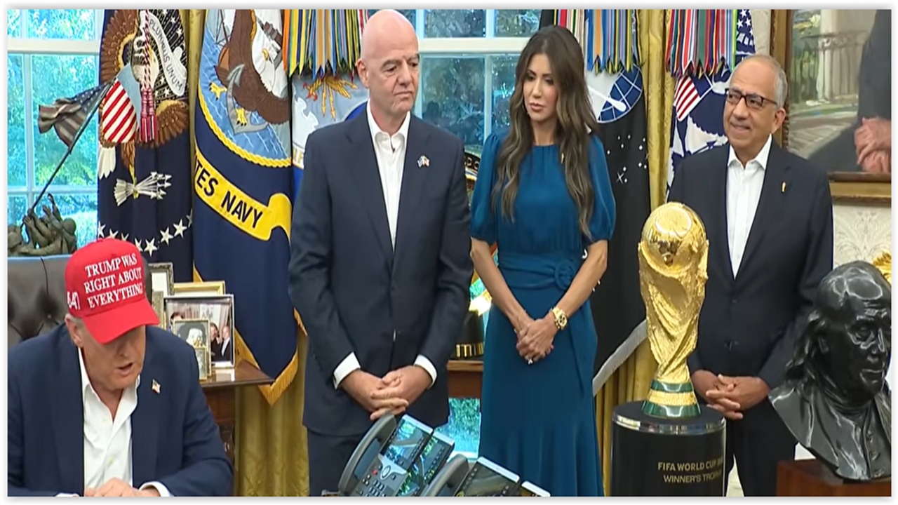 Friday with President Trump: Announcements from WH and Tour of The People’s House Exhibit